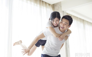 老婆许愿让资助的男徒弟当老公，我如愿提出离婚，她却疯了一般求我回头