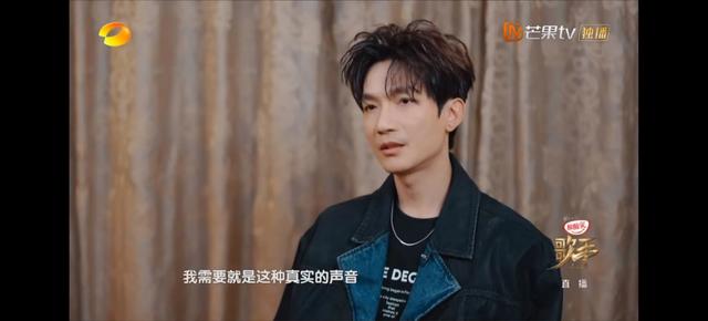 歌手10喜忧参半 何炅主持功力惊人 热搜陈楚生难听 苏醒小号微博回应