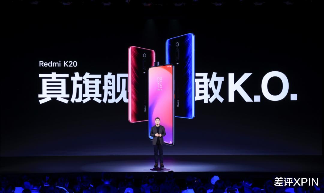 便宜大幾百，配置卻更頂？子品牌手機開始“騎臉”自家大哥了