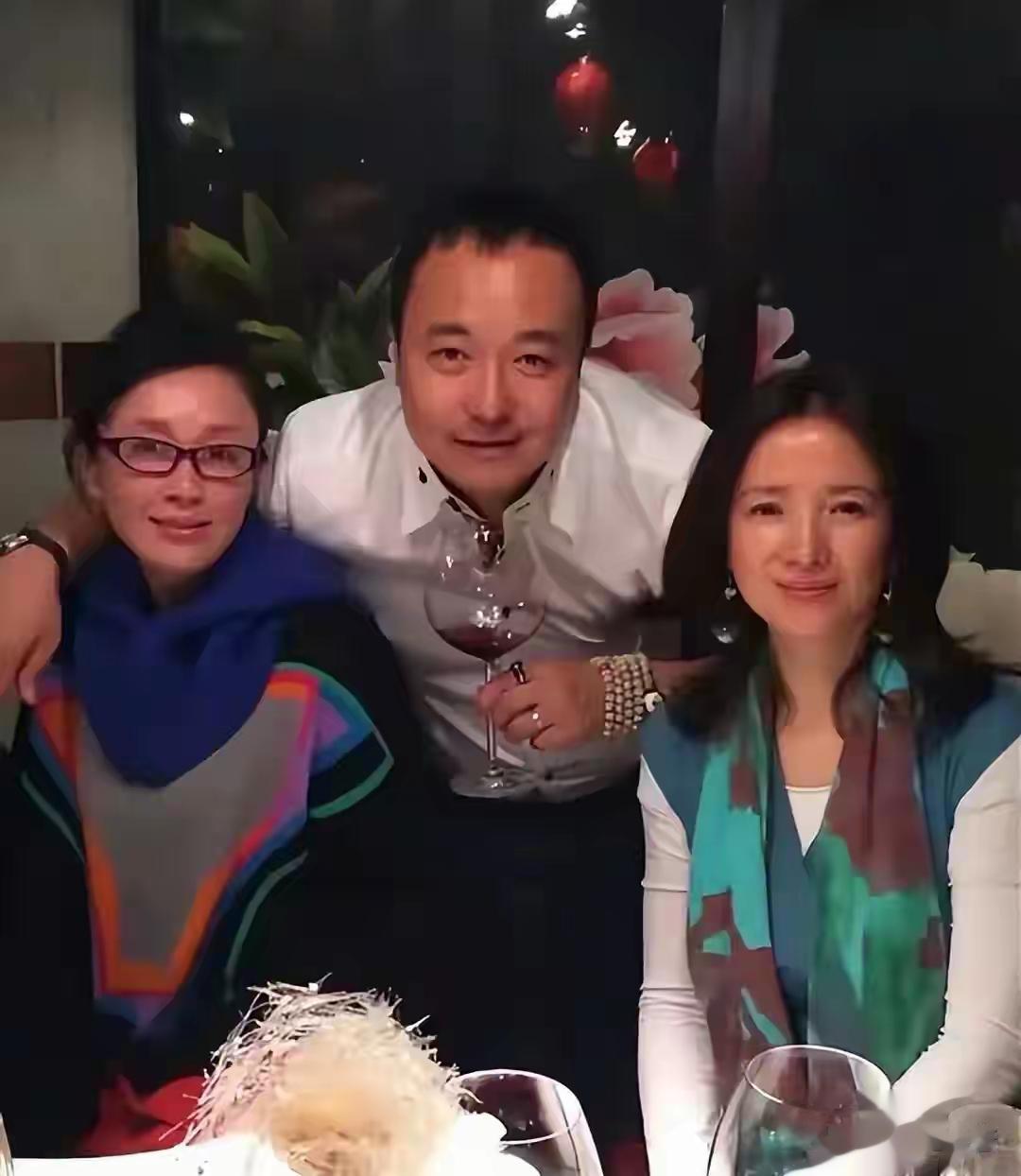 何晴生前最后露面照曝光！动了开颅手术，一年时间整个人变化很大