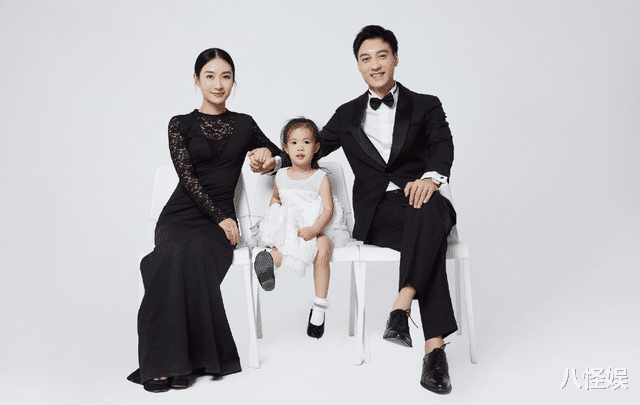 陶昕然离婚了还帮何建泽火了一把，前夫长得帅演技还好，太低调了