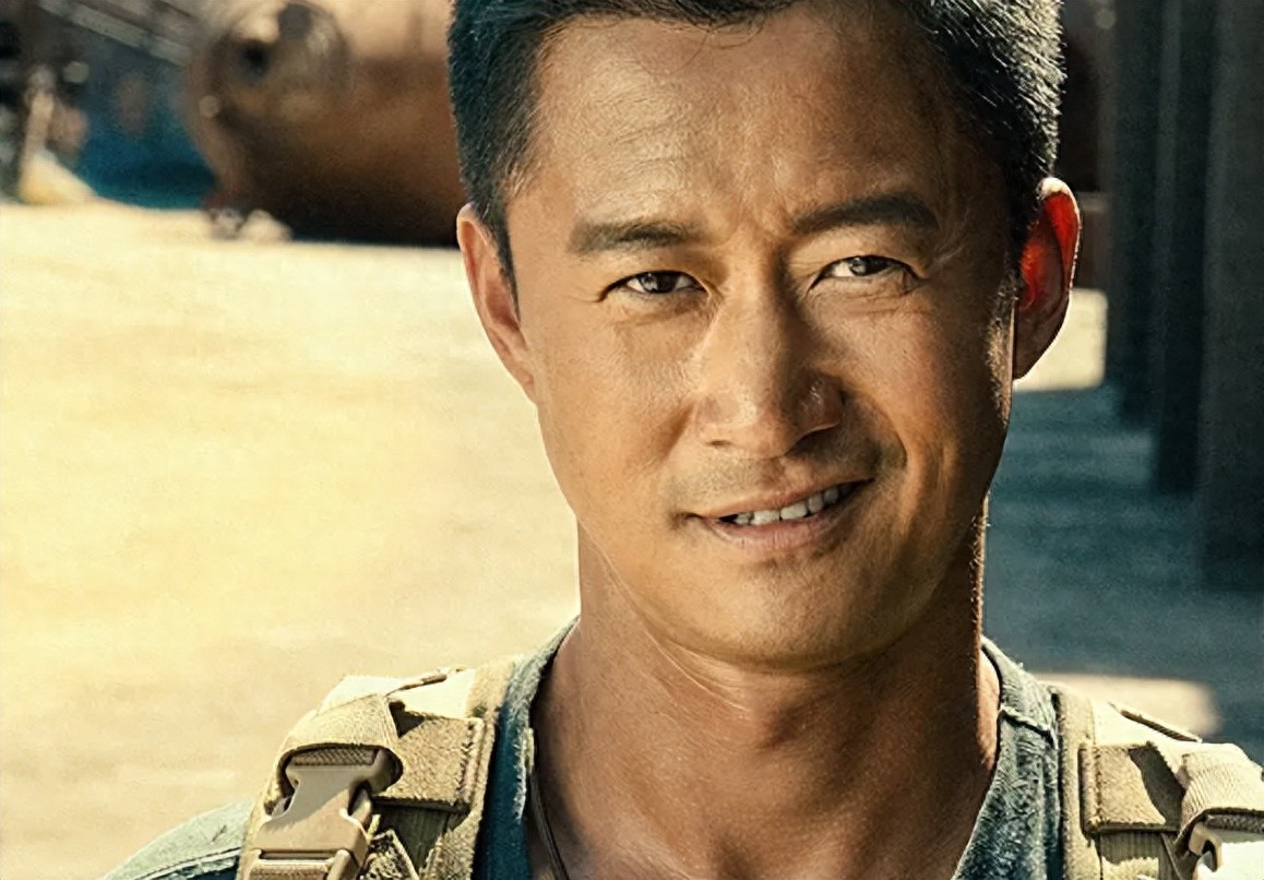 从57.75亿到1.38亿,易烊千玺票房最低电影诞生了