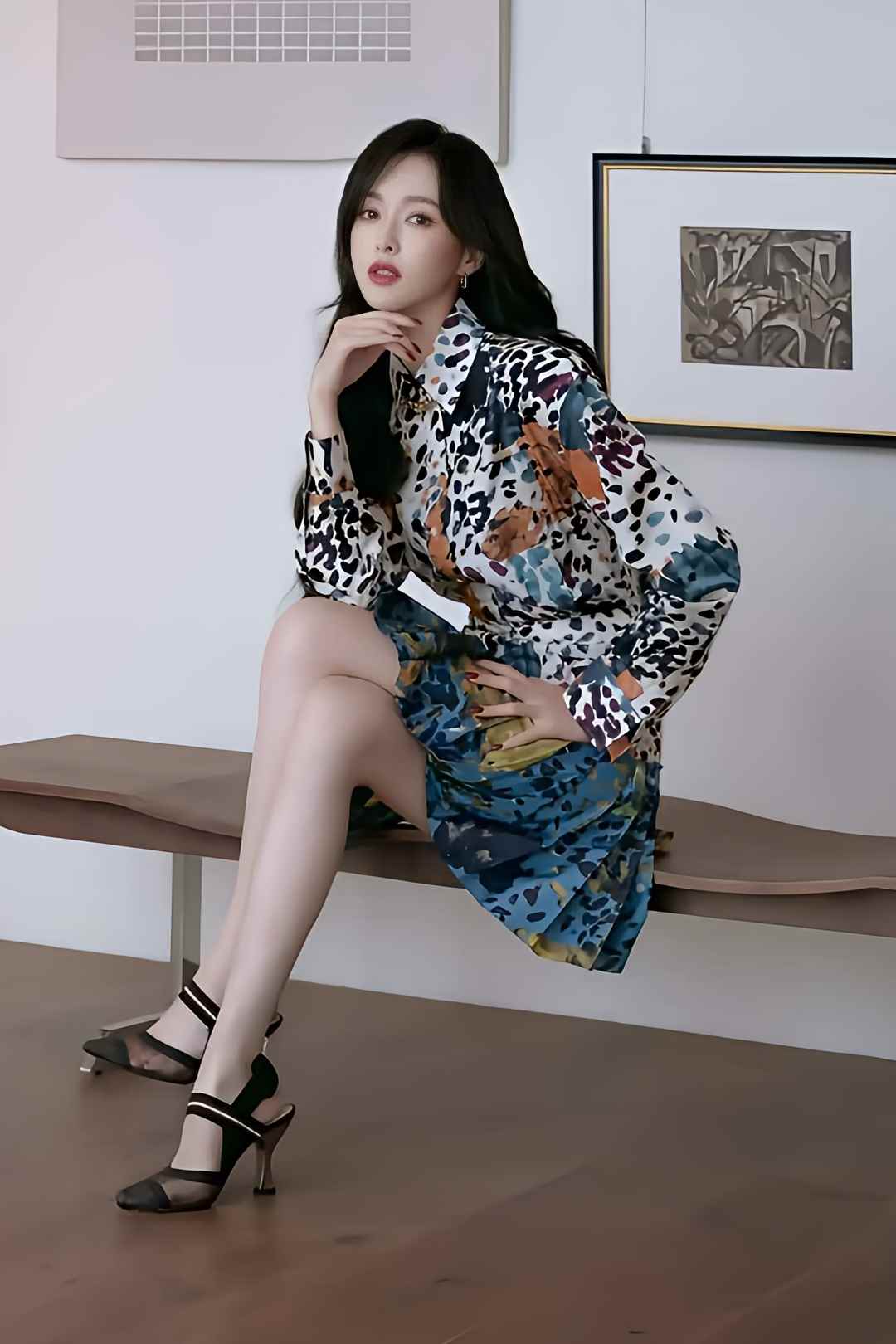 唐嫣：多元化的优雅风格