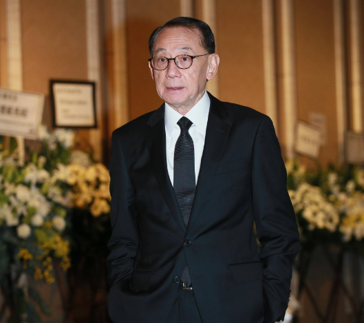 向华强在香港不敢动五个人