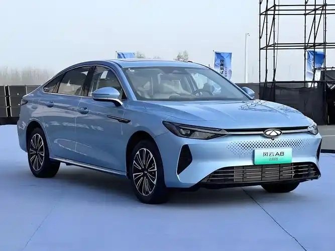 解析奇瑞风云A8LC-DM：续航2370KM，1.5T插混+终身质保，真香