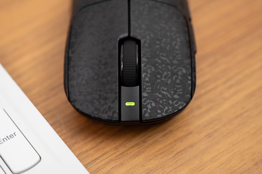 黑爵T520 PRO鼠標測評：碳纖維外殼搭配PAW3395，手感出色性能一流