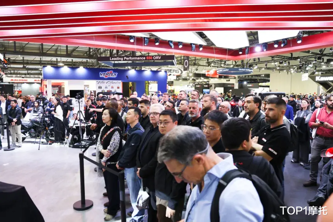 SWM重归米兰展人气爆棚,行业首创大马力HEV混动平台惊艳亮相