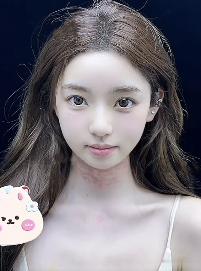 懒懒自爆做美容项目，谁注意她的素颜脸？整没整一目了然