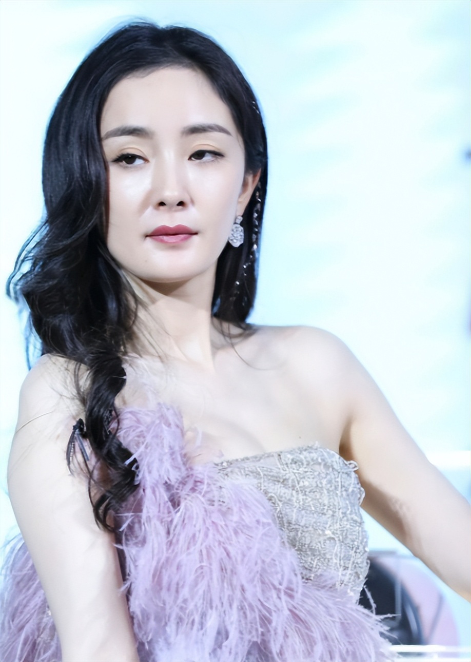 杨幂“迷离眼神”出圈!从娇媚到沧桑,这双眼藏了多少戏?