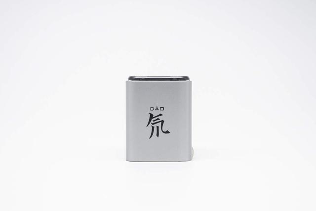 便攜與性能兼得？紅魔氘鋒能量塊mini65W充電器評測