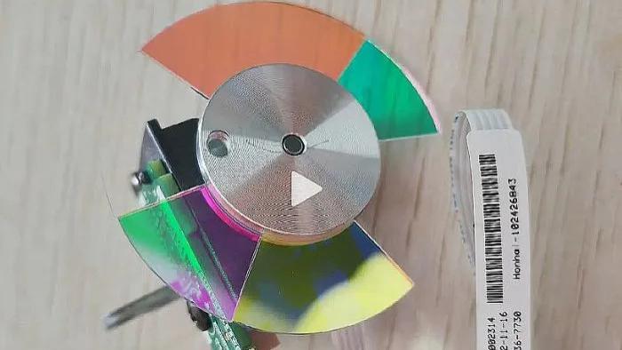 液晶场序显示，剑走偏锋还是科技奇迹