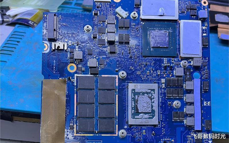 内存条消失背后:你的笔记本被“计划报废”了吗?