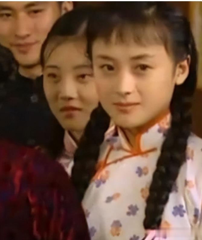 她长得漂亮,名气不大但演技好,出道25年零绯闻,如今依旧美丽