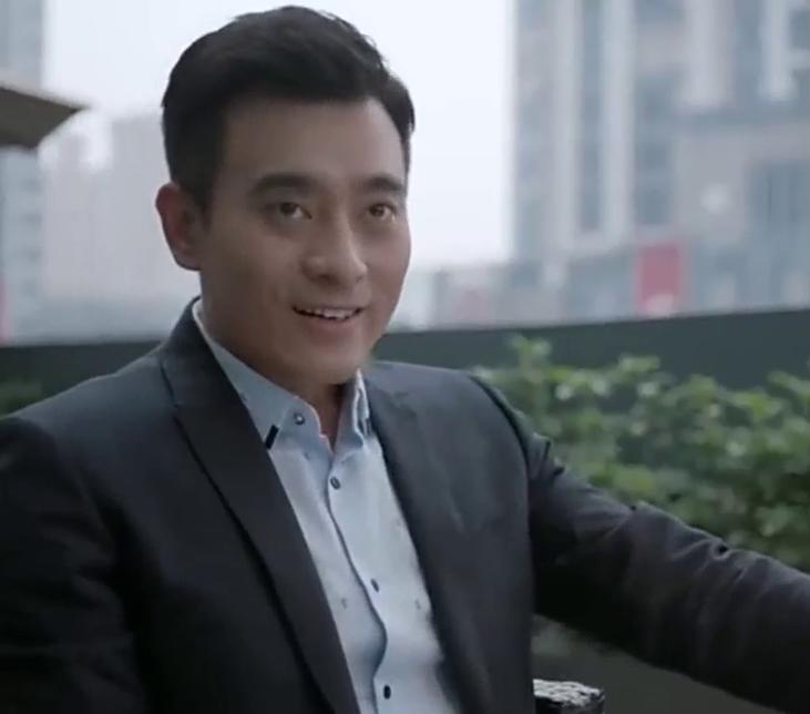 章龄之做梦也没想到,辛苦养大的12岁儿子,如今开始给陈龙长脸了