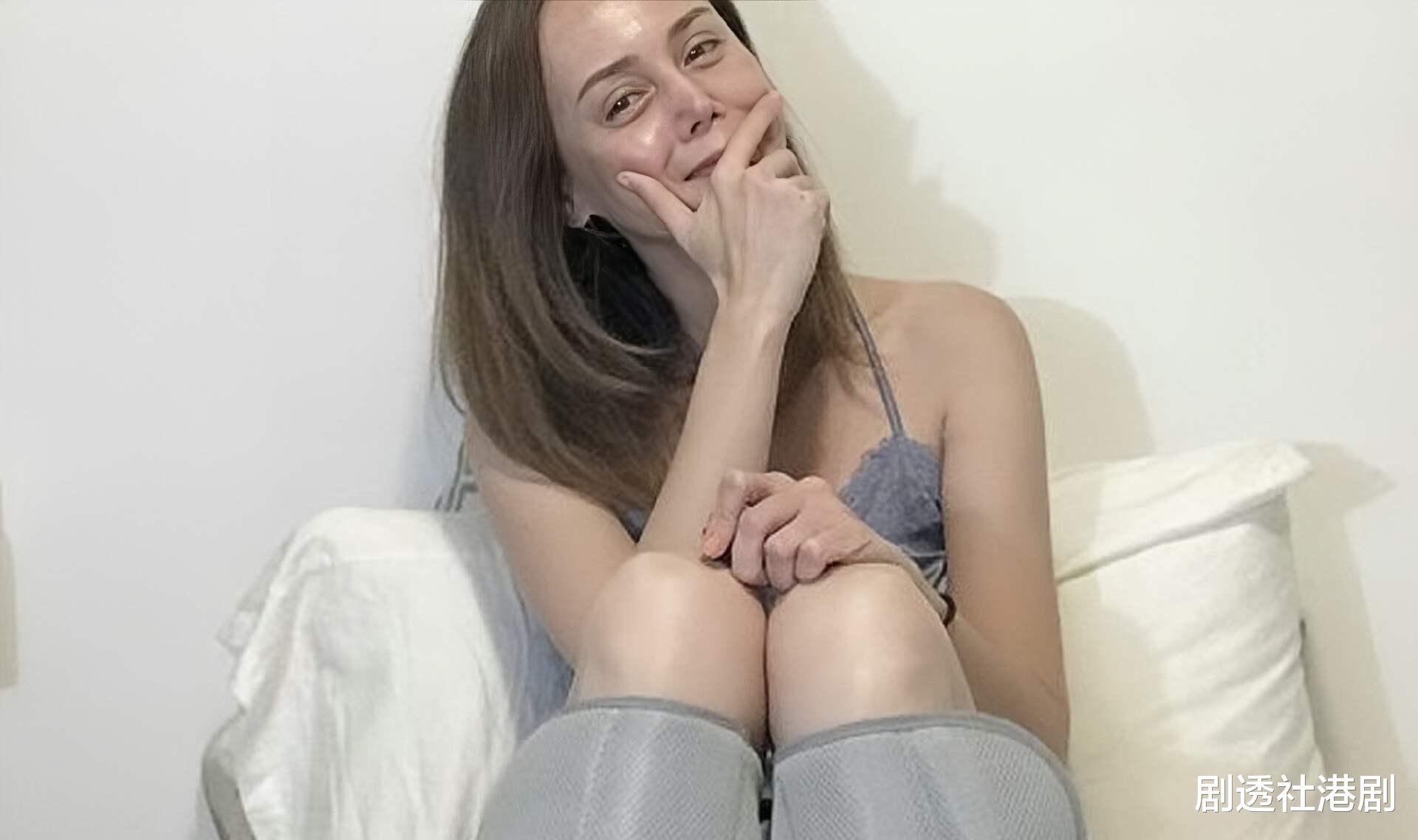 香港知名女星移居英国，欠债六位数申请破产，母亲男友均患癌离世