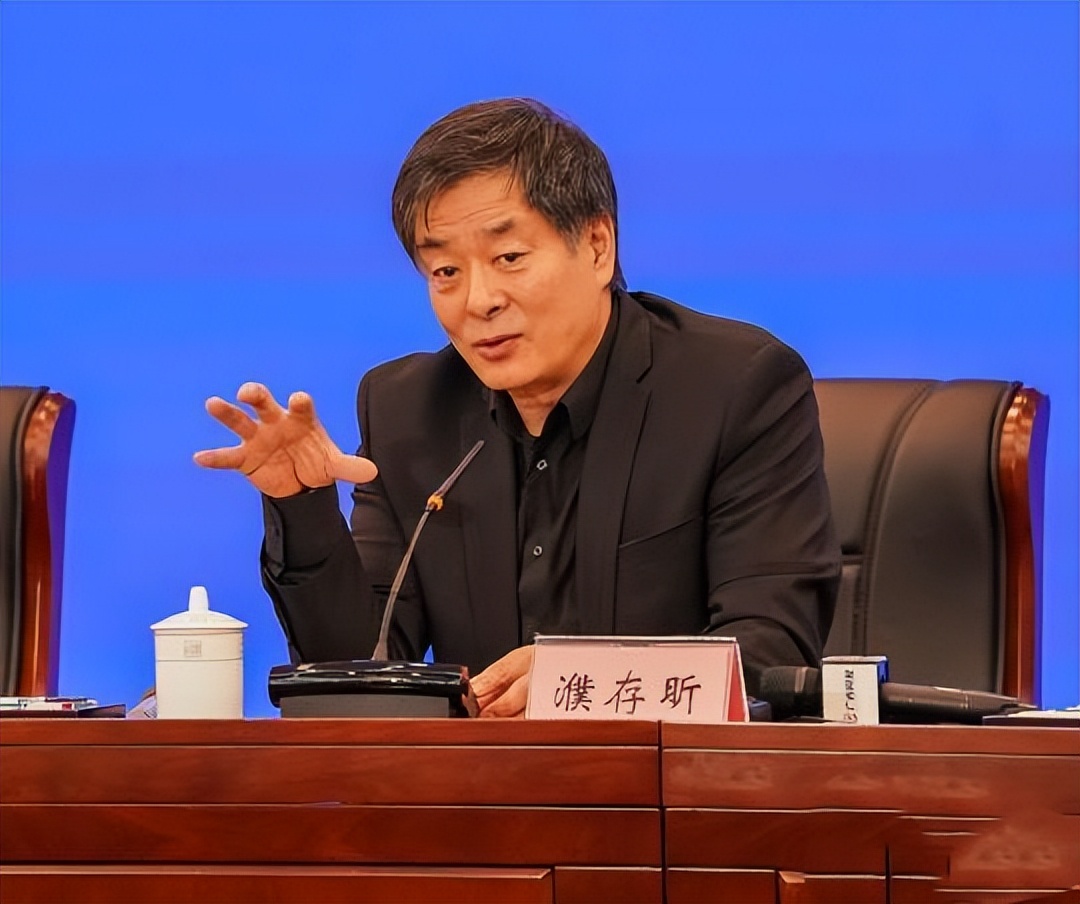 星四代来了!72岁濮存昕宣传外孙女新剧被嘲,网友:内娱要完了