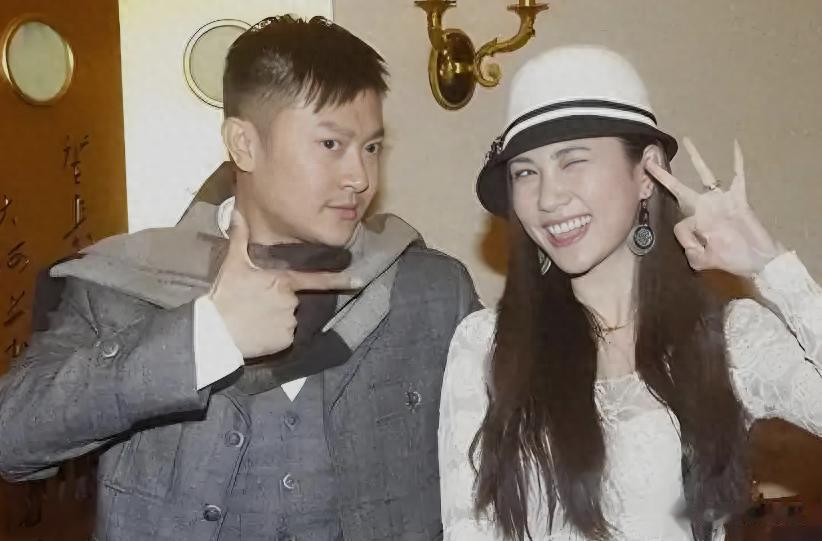 当年她败坏了印小天的名声，借此走红嫁给了导演，如今怎么样了？