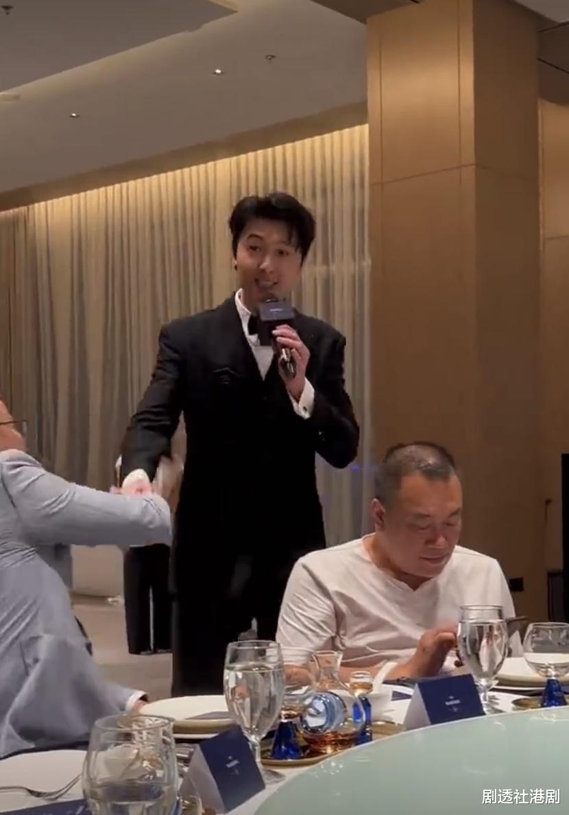 突发！TVB视帝内地拍短剧受伤，肋骨骨裂导致呼吸都疼痛万分