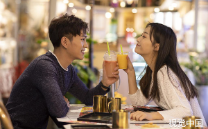 老婆为男助理不顾生病女儿，我果断撤资，3天后她被男助理骗光财产