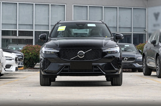售价39.69万元起,2026款沃尔沃XC60上市,竞争奥迪Q5L