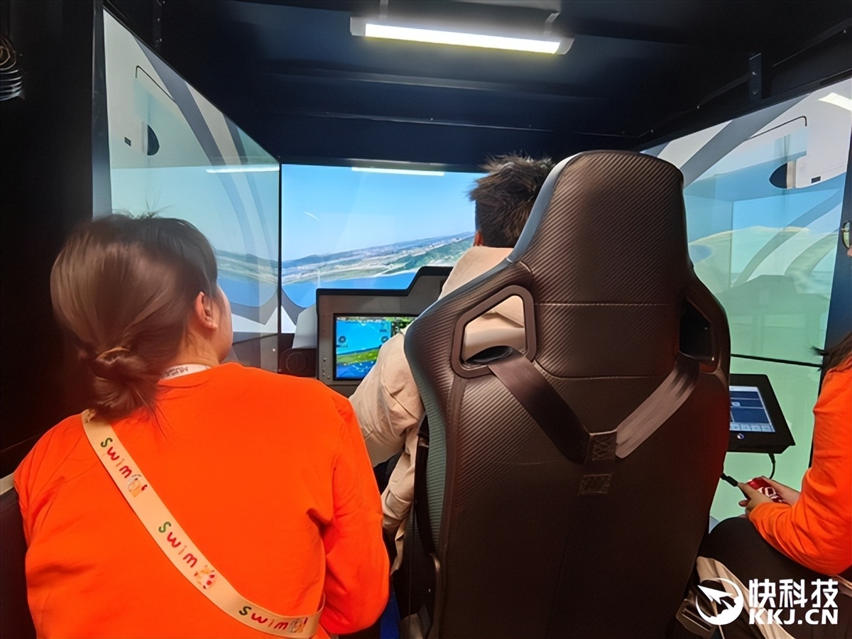 新架構×1、新芯片×3、新整機×2、新集群×1：5歲摩爾線程徹底爆發