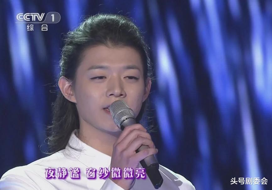 离开娱乐圈4年,霍尊事业重启,而被送进去的陈露,活成了这样