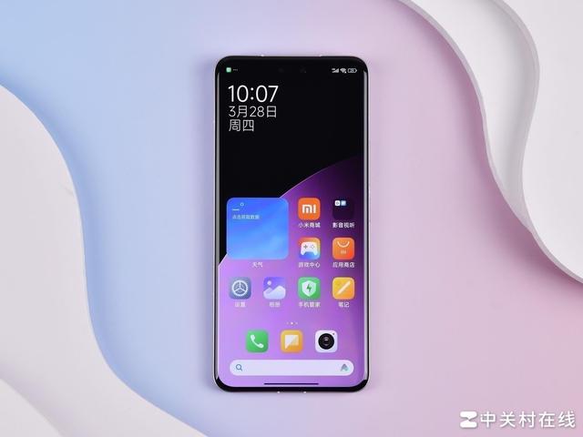 单色看腻了,来看几部撞色手机