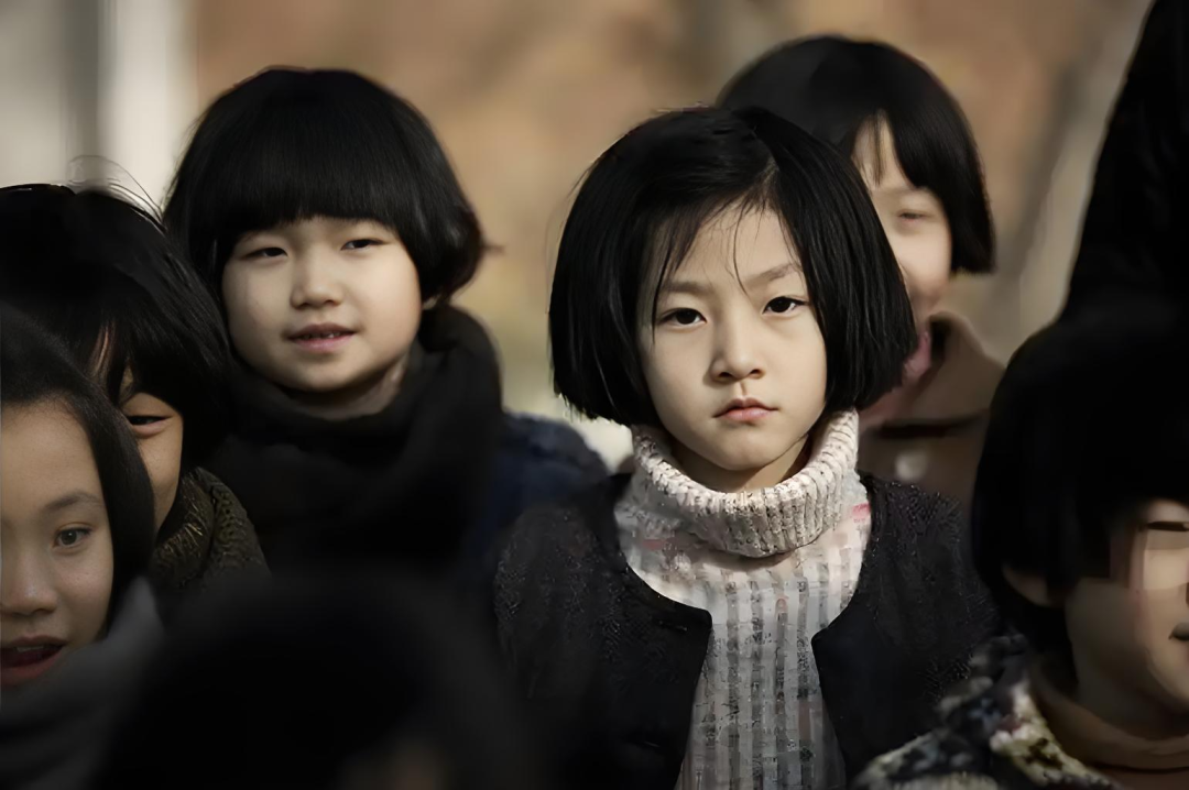 元彬暖心救赎VS金秀贤情债纠纷,韩娱背后的光与暗