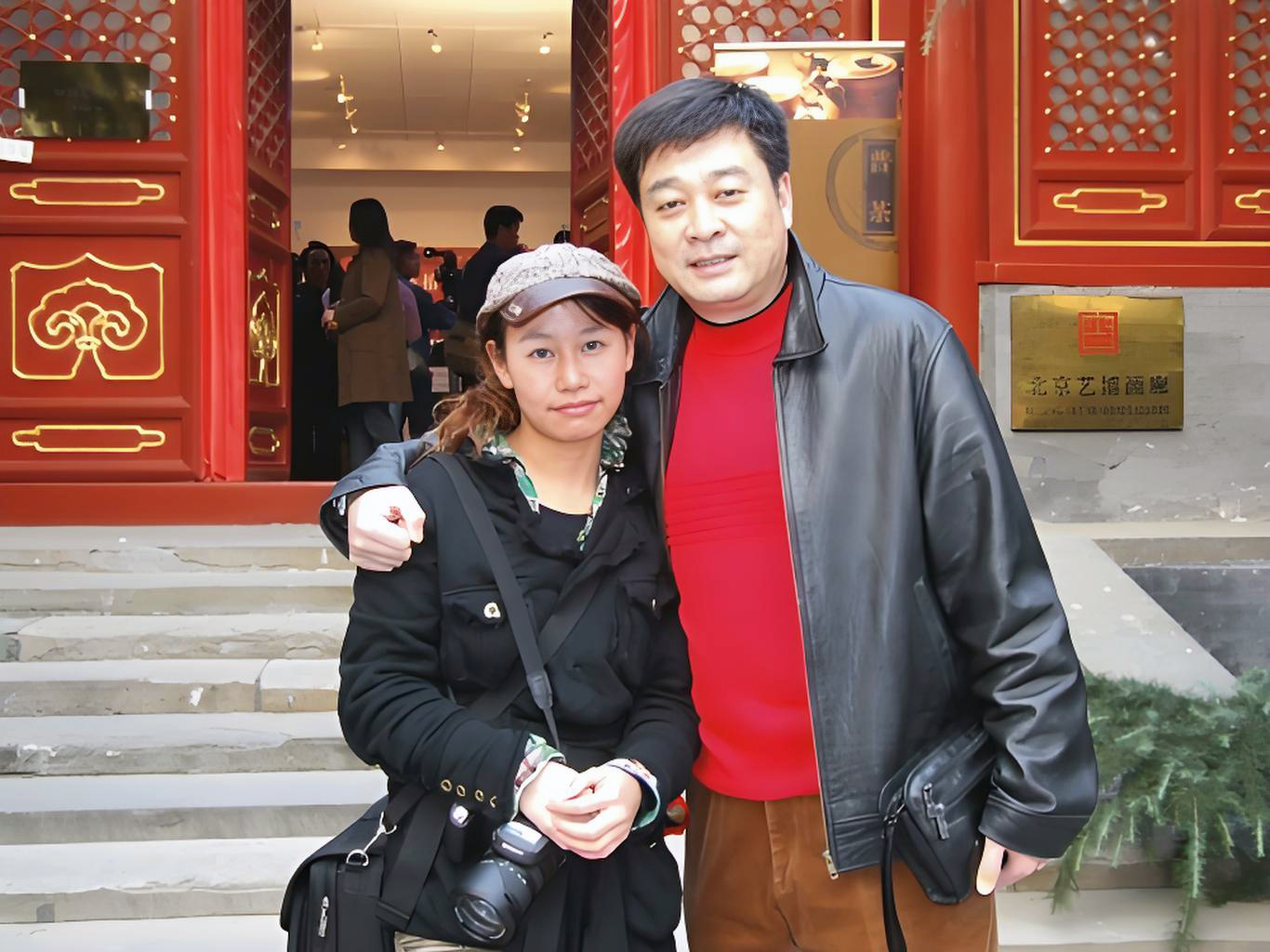 他出身京剧世家,是金鹰奖“视帝”,离婚又再婚,也是绝世好继父