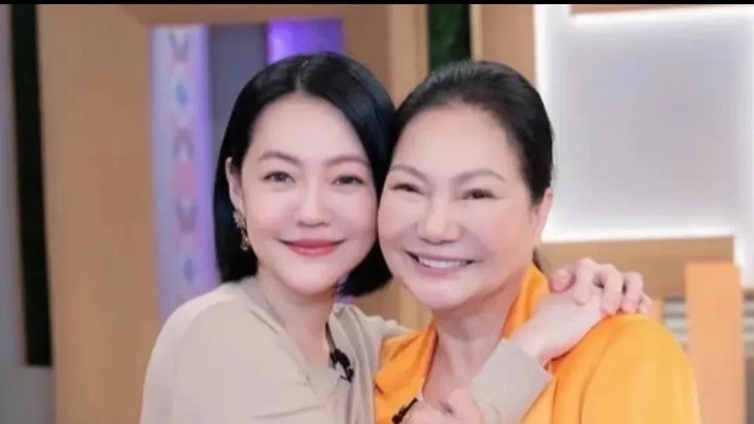 具俊晔“泪目”，小S接手照顾S妈，家庭旧习断裂真相大揭秘！