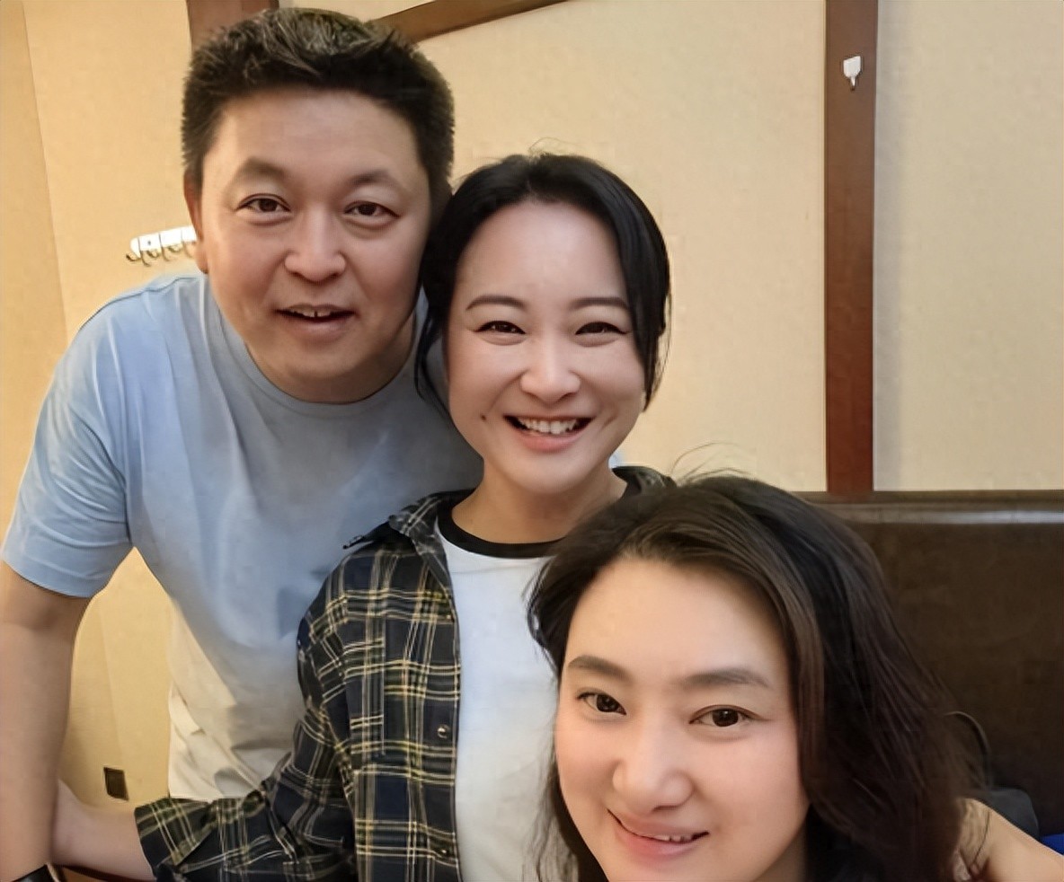 这一次，退出春晚解散公司的贾玲，彻底撕碎内娱“体面”