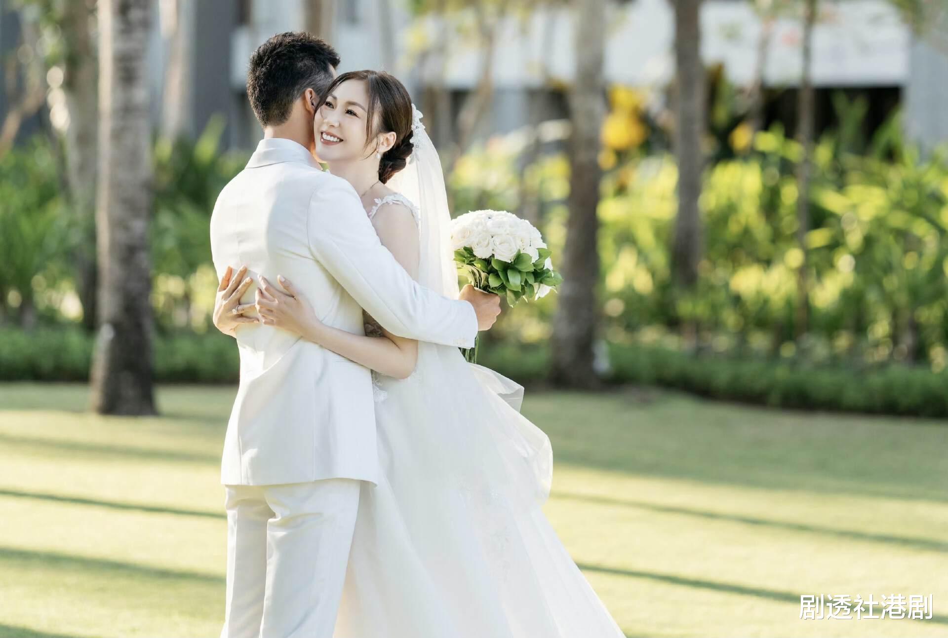 突发！TVB知名女星公开追债，毫无预警宣布再婚嫁高级督察