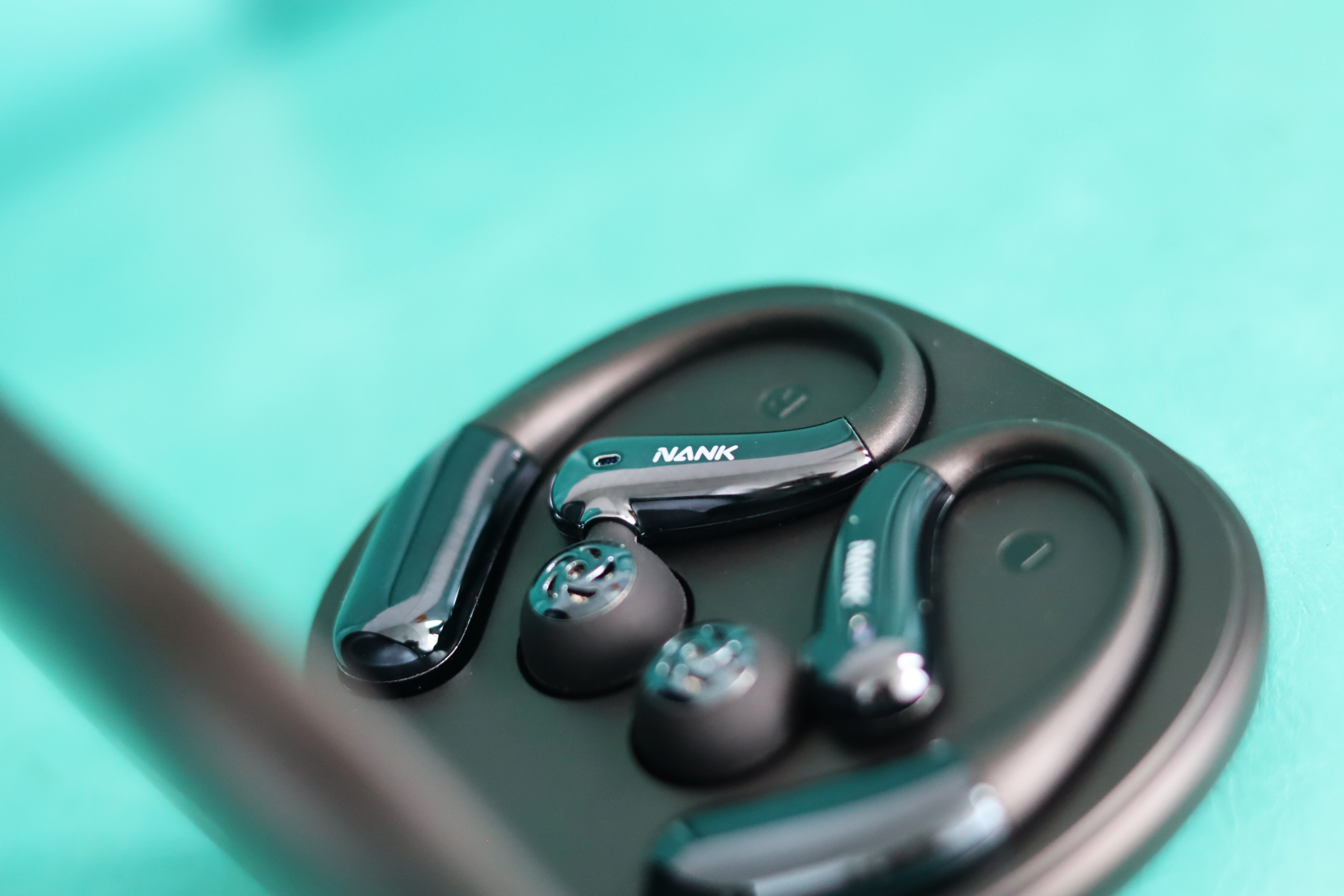 開放式耳機的最優解？南卡OE Nova上手：舒適、音質、性價比全拿下