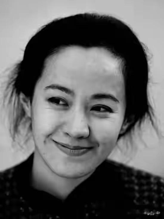 嫁大13岁名导被捧红,丈夫病逝后不愿再演戏,57岁的剧雪现状如何