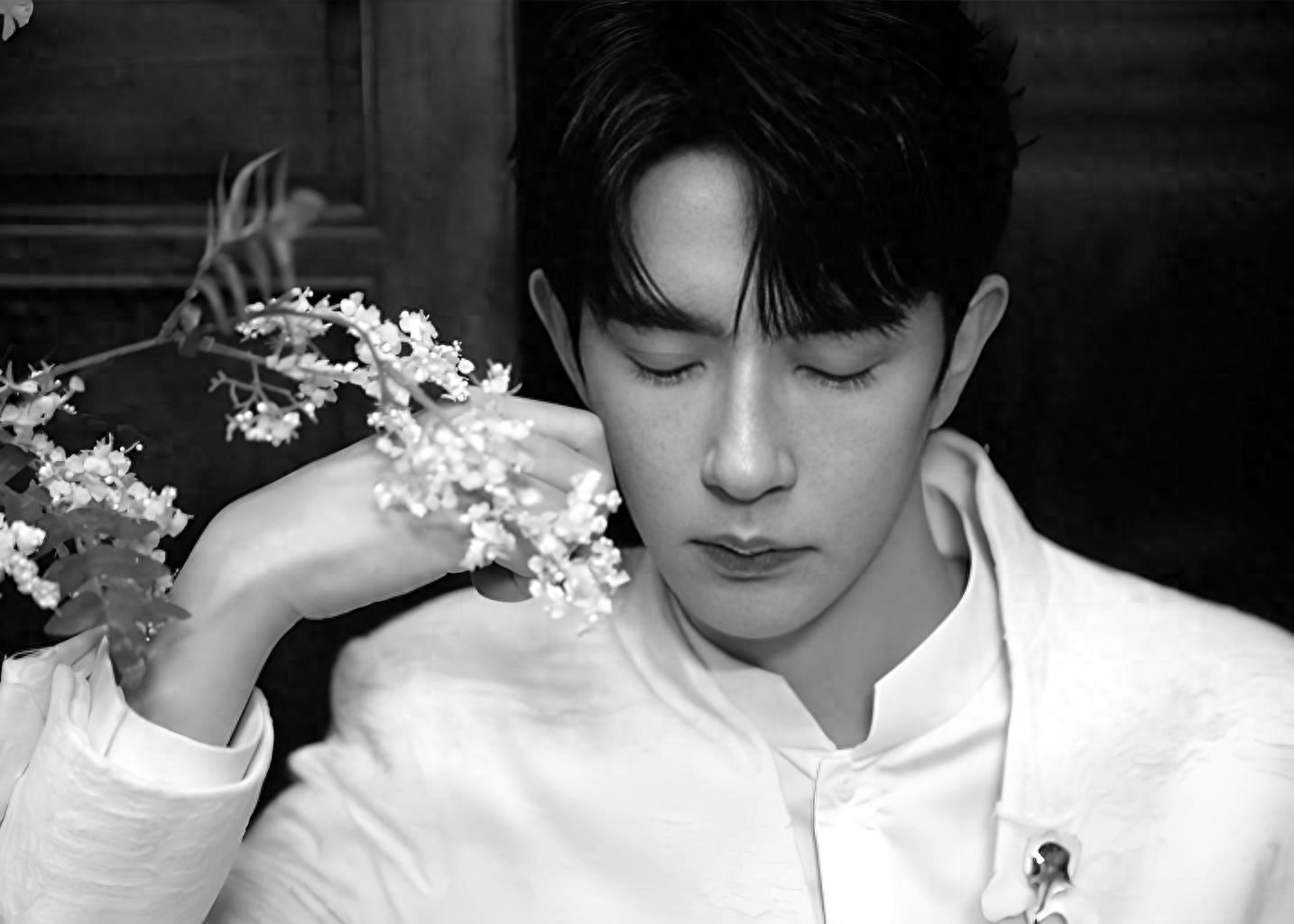 警方通报于朦胧坠楼事件，该让真相终结流言了