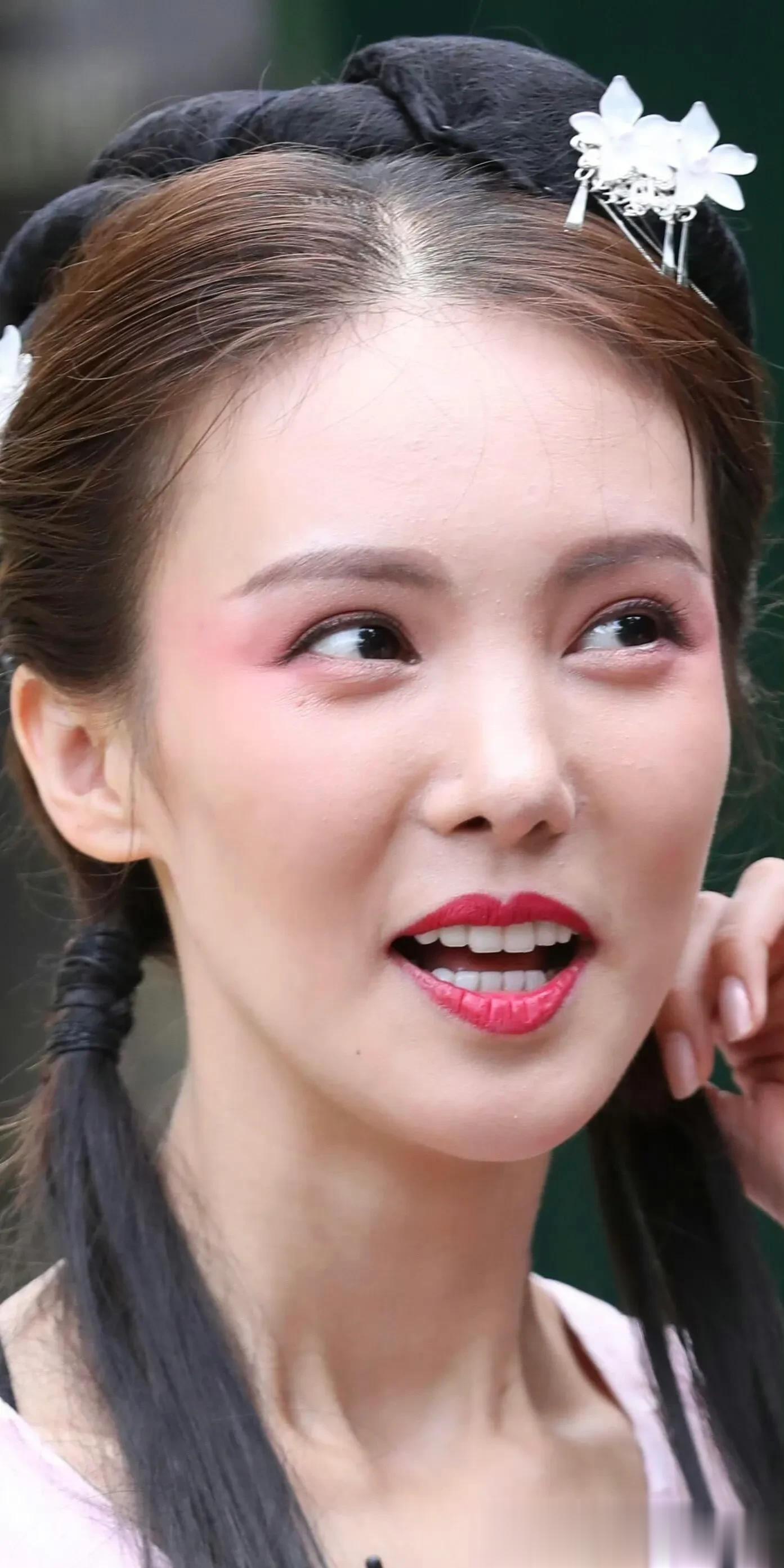 金晨早期灵动娇滴滴的美