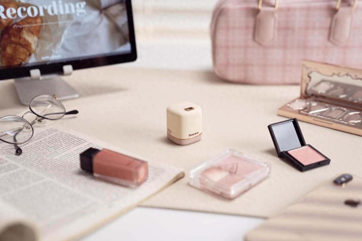 充电新体验,一眼心动!航嘉灵动F45 Turbo奶茶充电器测评