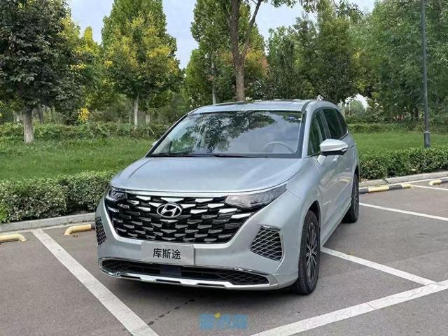 13.98万起，1.5T-2.0T动力可选，二排独立座椅，全景天窗全都有！