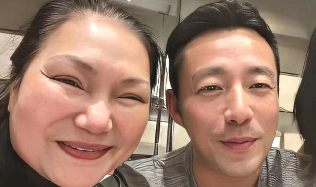 大S错付了！贵重遗物不翼而飞，小S发文转移焦点，具俊晔开溜了