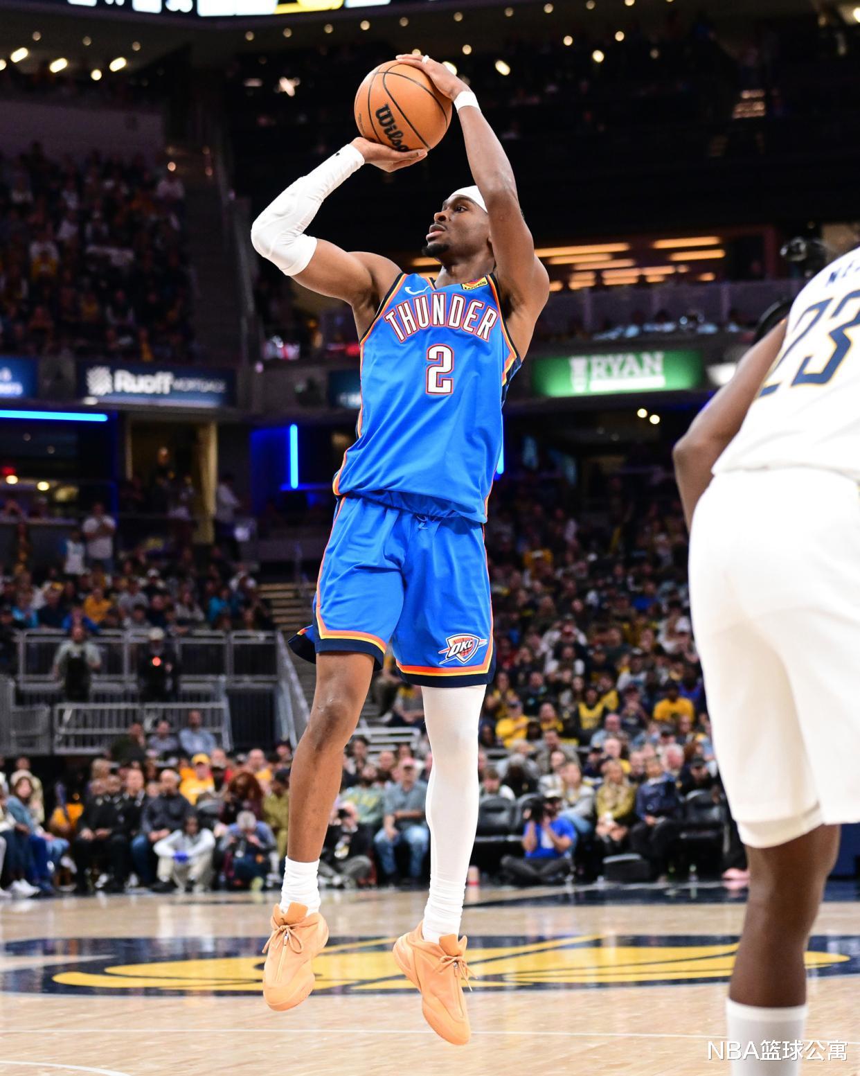 亚历山大55+8刷爆纪录还创NBA历史第1神迹，雷霆2连胜！西亚卡姆32+15，马瑟林36+11