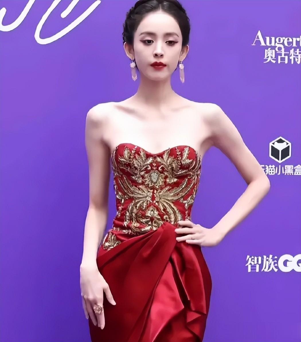 这一夜,珠圆玉润的郭晶晶,秒了内娱一堆“排骨精” 霍启刚有眼光