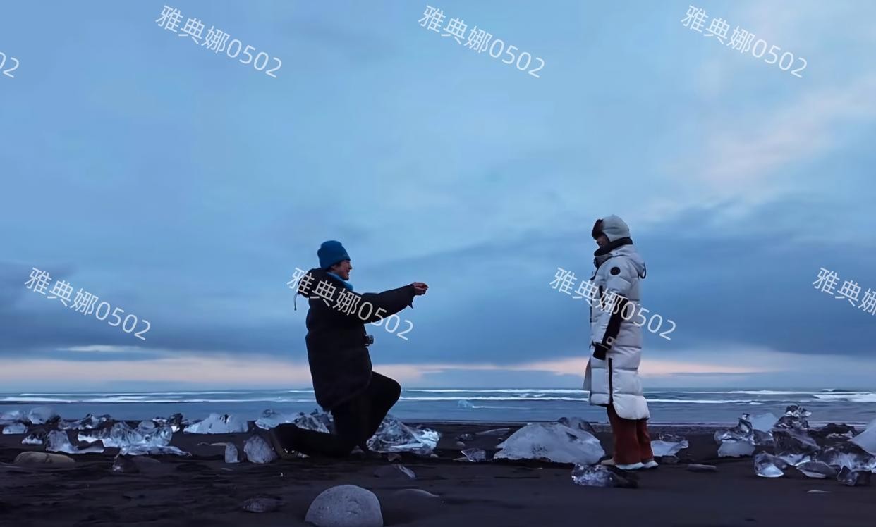 山姆超市偶遇金莎和孙丞潇,金莎本人不年轻,一看就比老公大很多