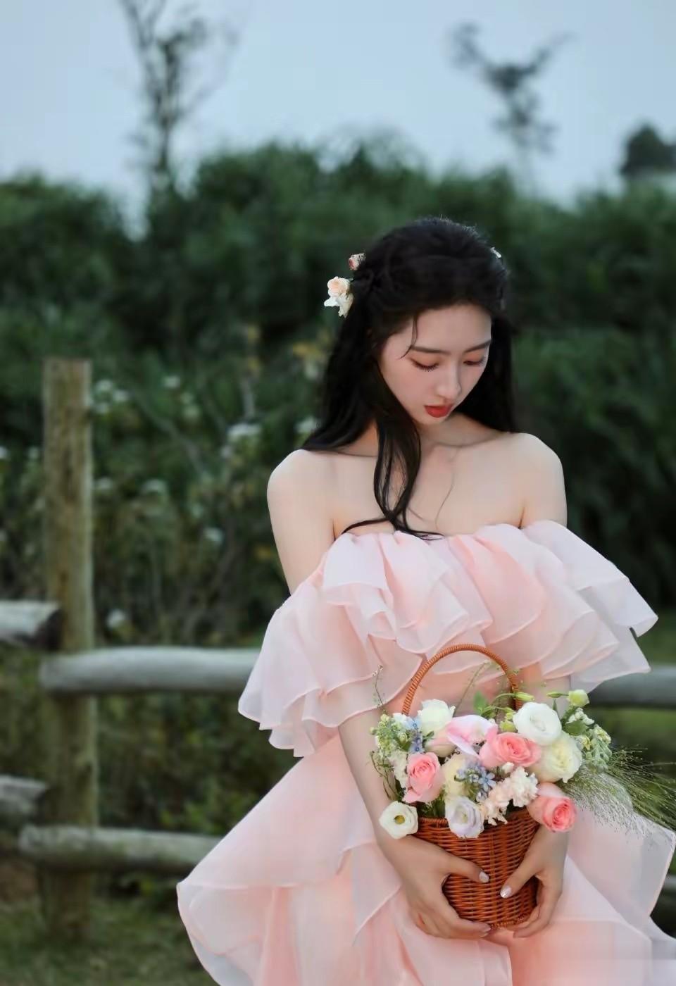 邓恩熙：法式田园风少女