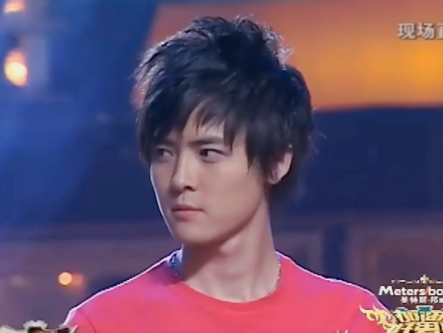 当付辛博与张凌赫同框，理解颖儿了，难怪结婚8年还会被帅到脸红