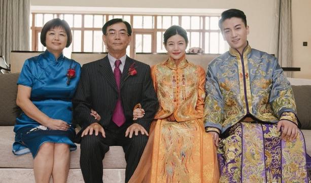 口碑全盘崩塌！霸榜热搜的陈妍希，彻底撕开了陈晓强撑的“体面”