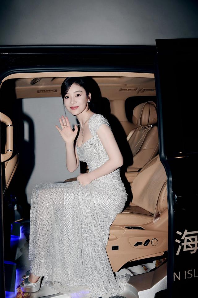 袁姗姗性感图片