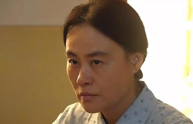 《我的后半生》这个美籍华人戏混子别演了，回漂亮国吧