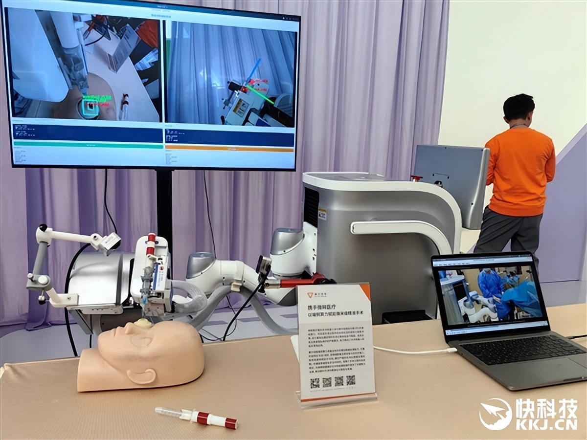 新架構×1、新芯片×3、新整機×2、新集群×1：5歲摩爾線程徹底爆發