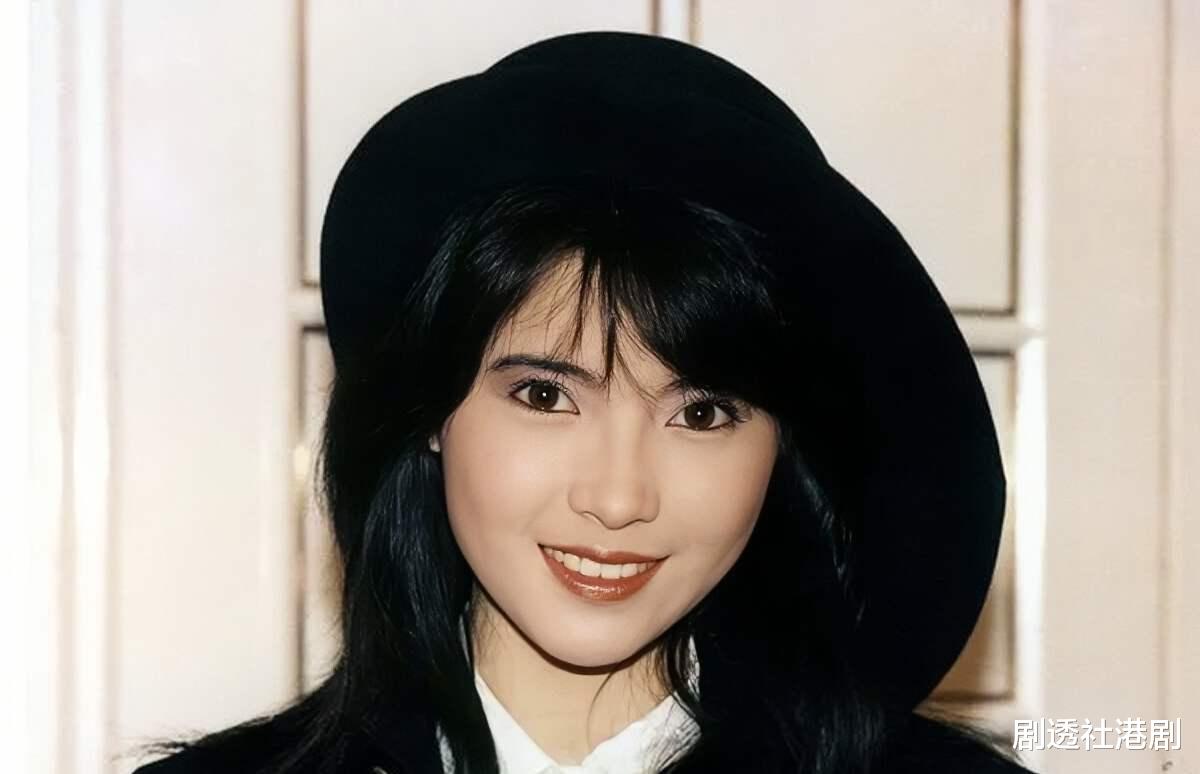 曝知名港星蓝洁瑛被有势力大佬侵犯，现场竟有人围观，无人出手帮忙