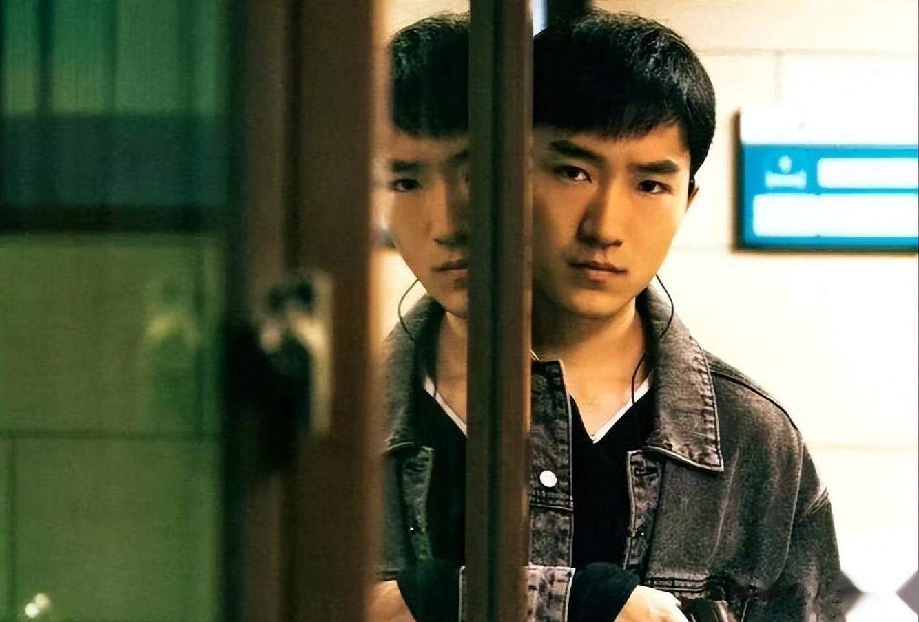 明明同一人，演完《狂飙》演《大生意人》，换个发型差点认不出